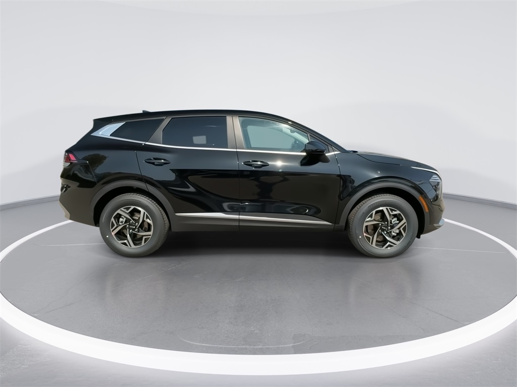 2024 Kia Sportage LX 12