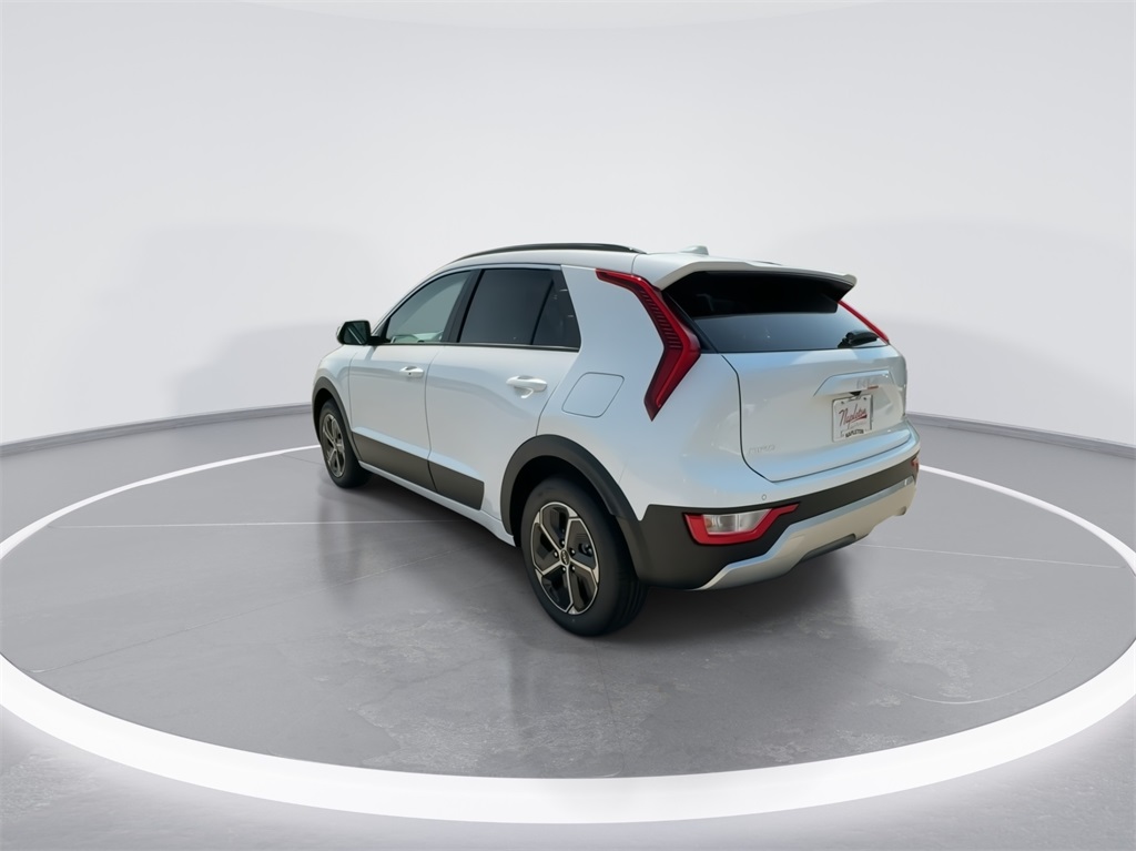 2024 Kia Niro EX 8