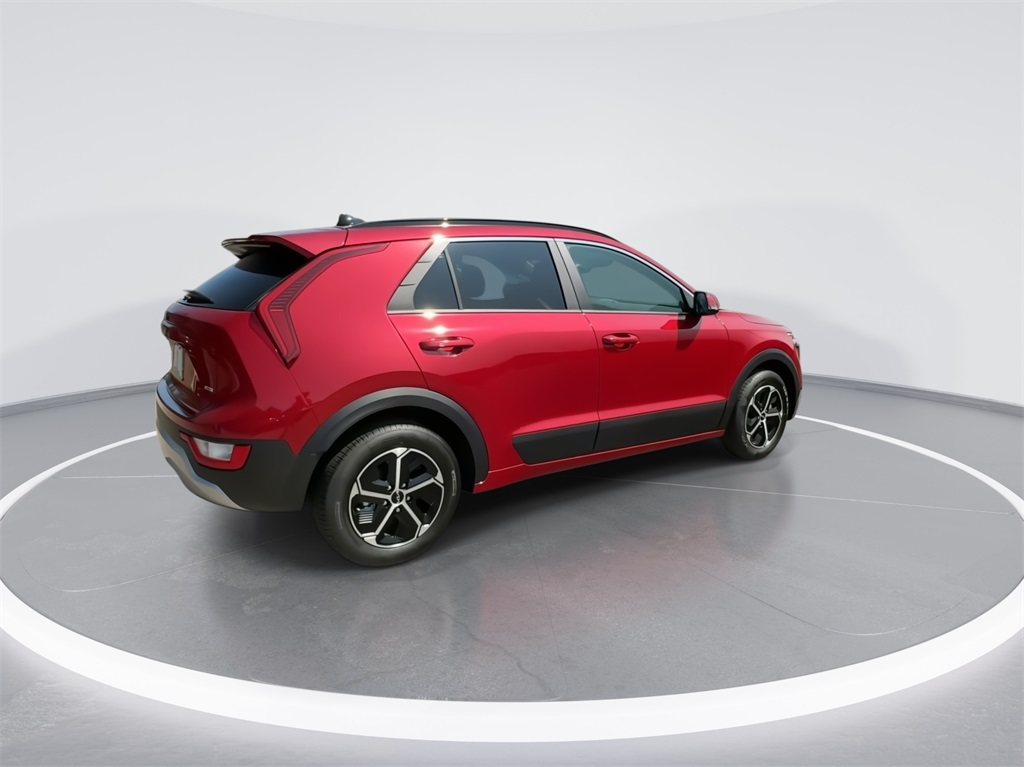 2024 Kia Niro EX 10