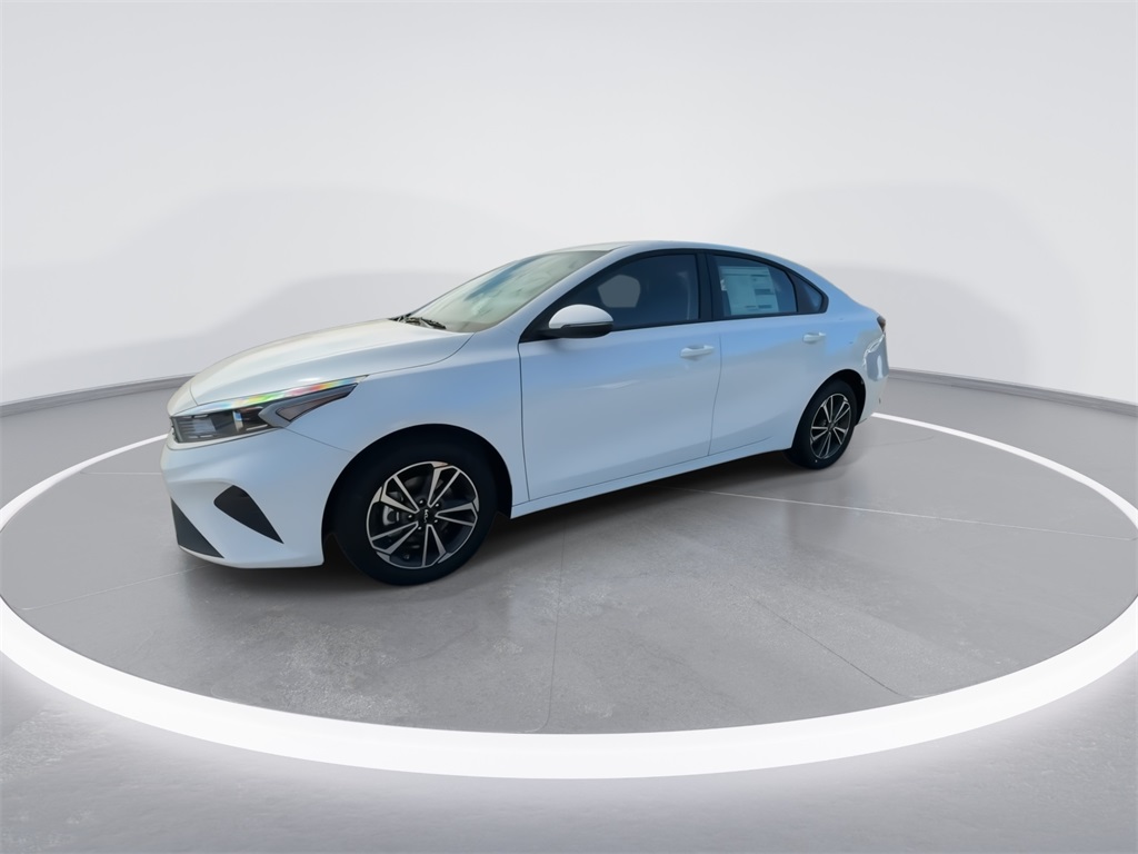 2024 Kia Forte LXS 6