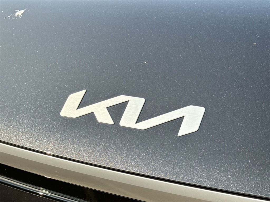 2024 Kia EV9 Land 14