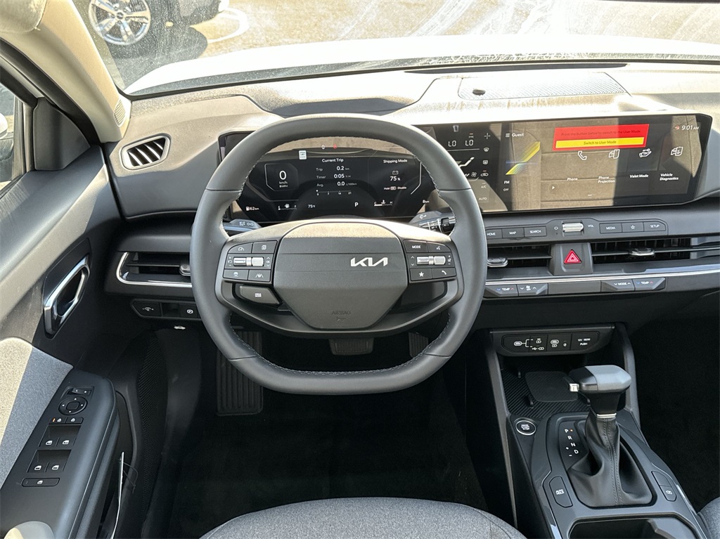 2025 Kia K4 EX 17