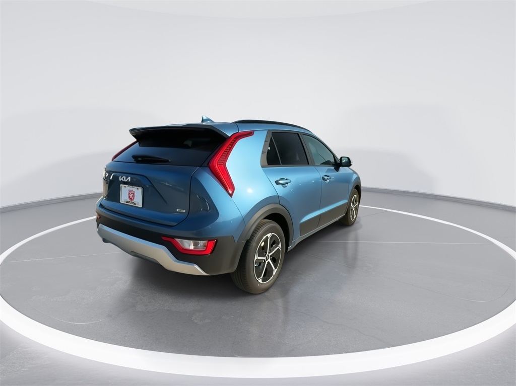 2024 Kia Niro EX 10