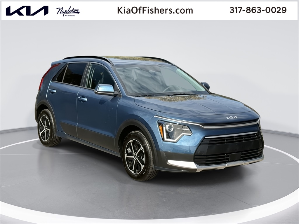 2024 Kia Niro EX 1