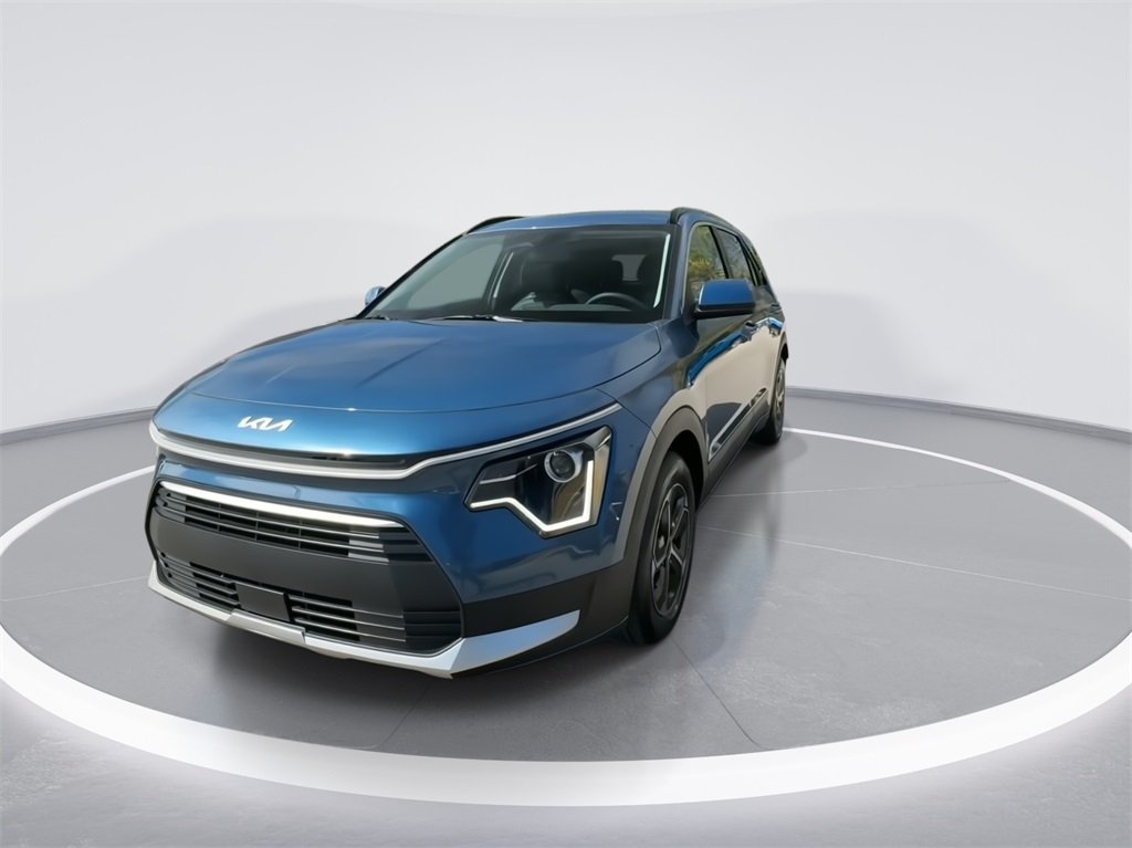 2024 Kia Niro EX 4