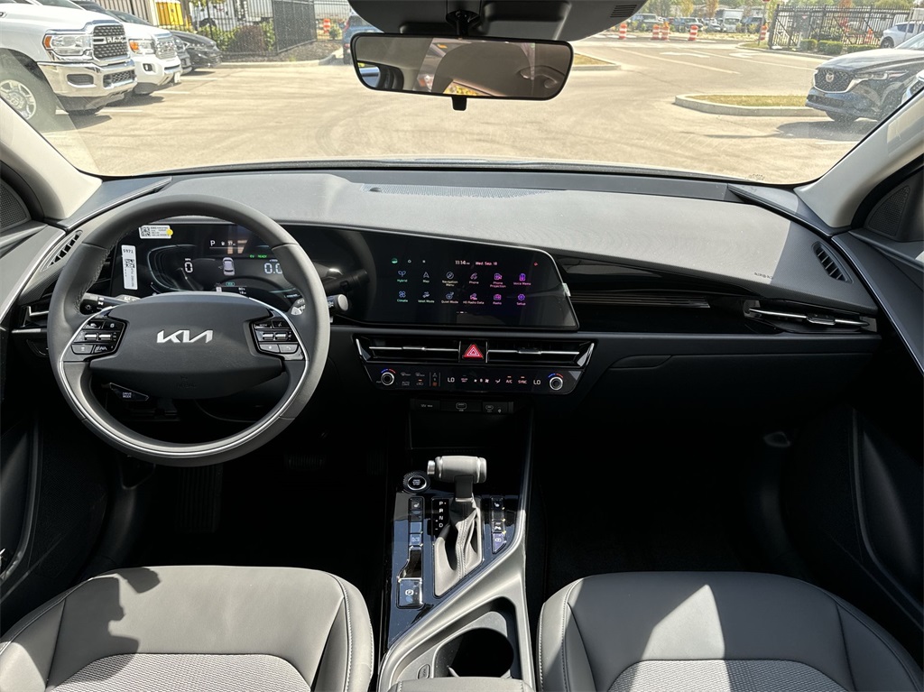 2024 Kia Niro EX 20