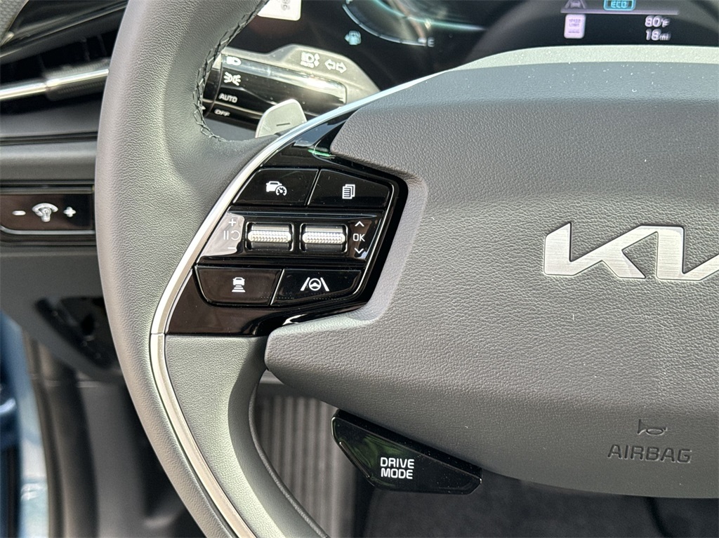 2024 Kia Niro EX 21