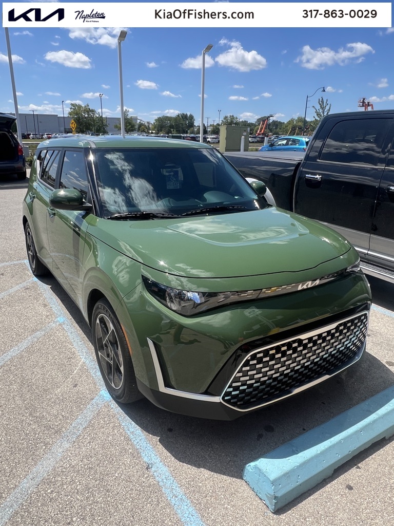 2023 Kia Soul EX 1