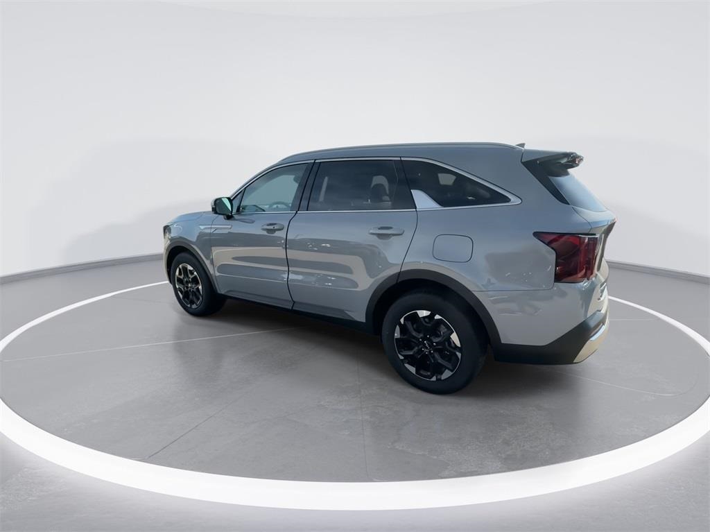 2025 Kia Sorento S 7