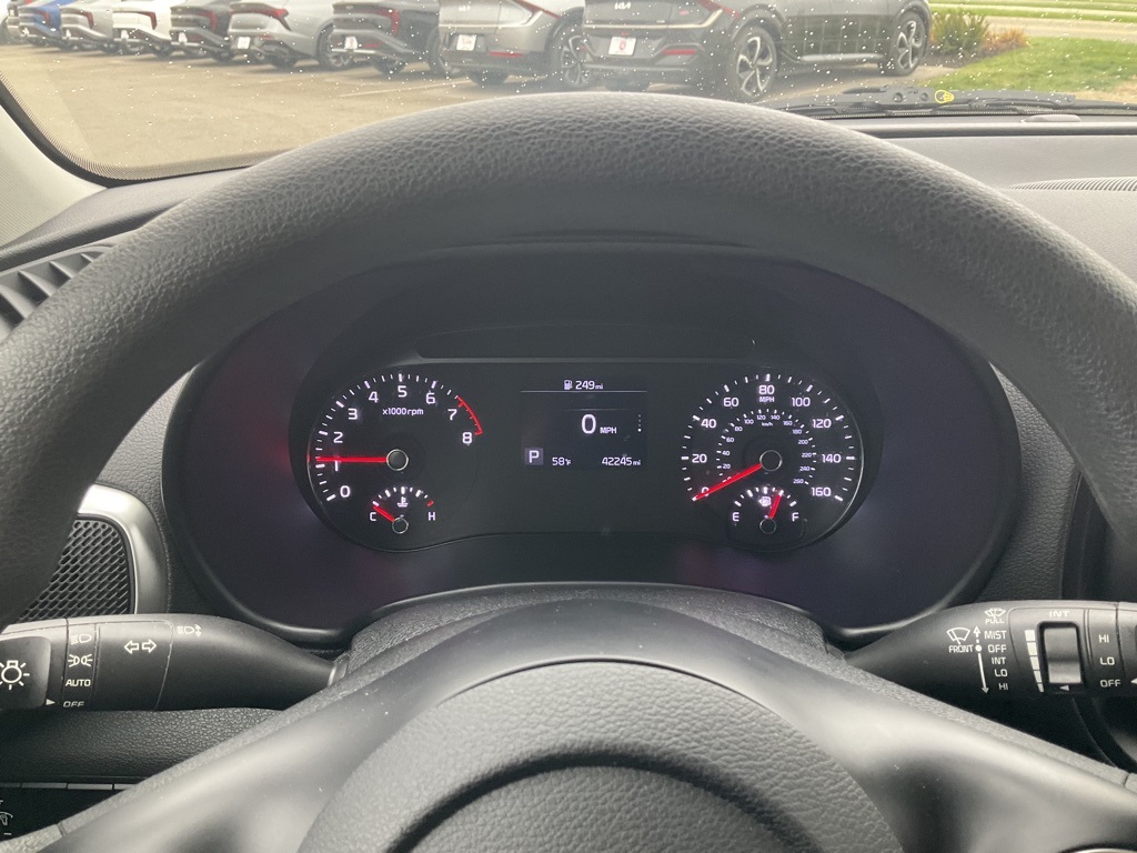 2021 Kia Soul LX 14