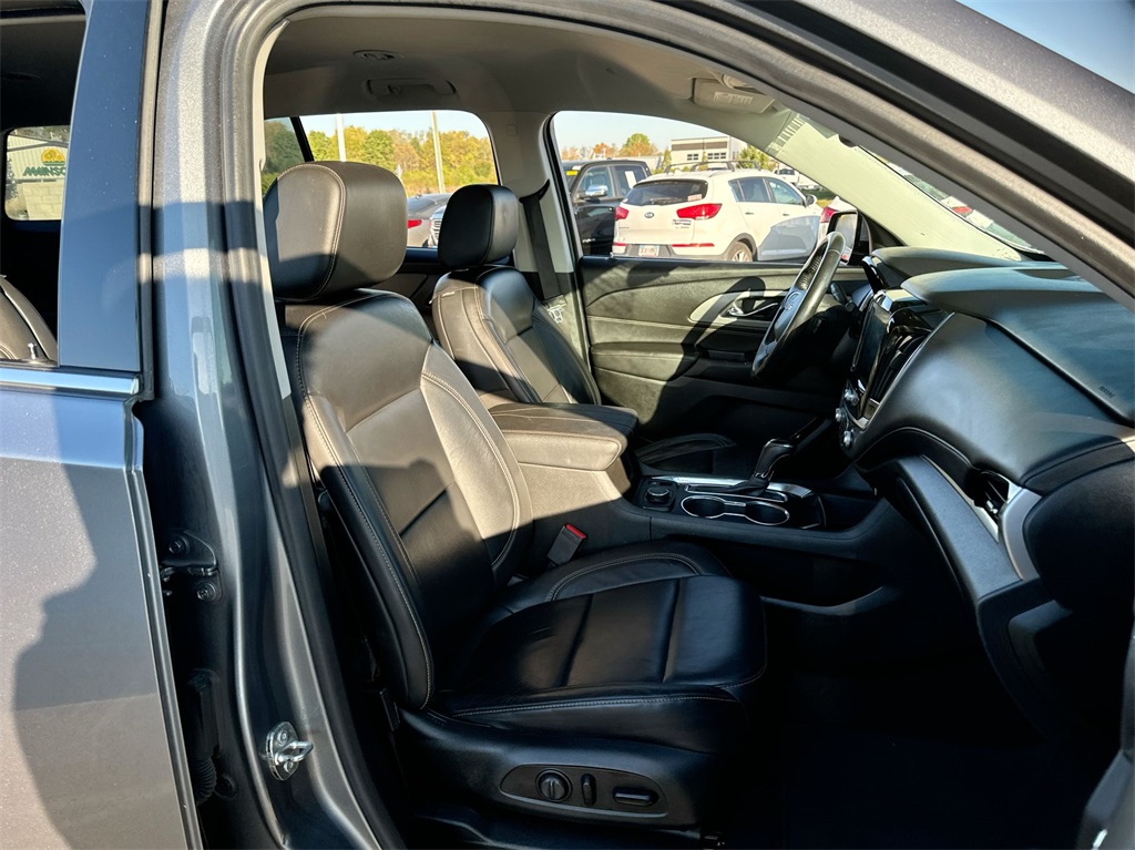 2020 Chevrolet Traverse 3LT 36