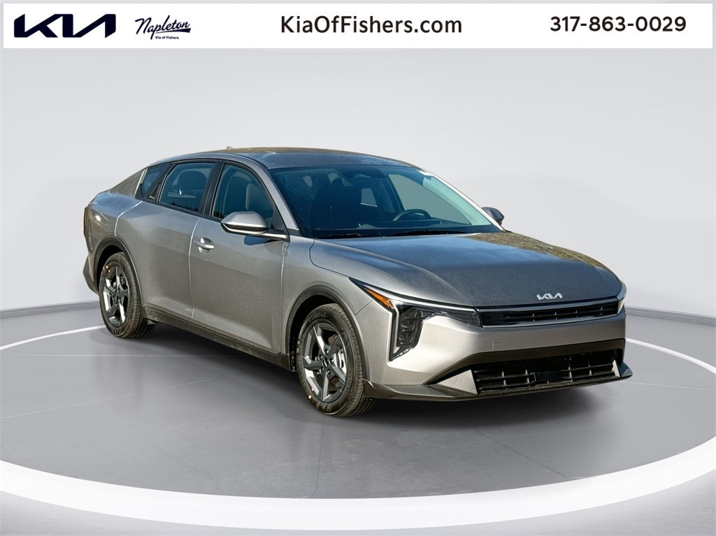 2025 Kia K4 LXS 1