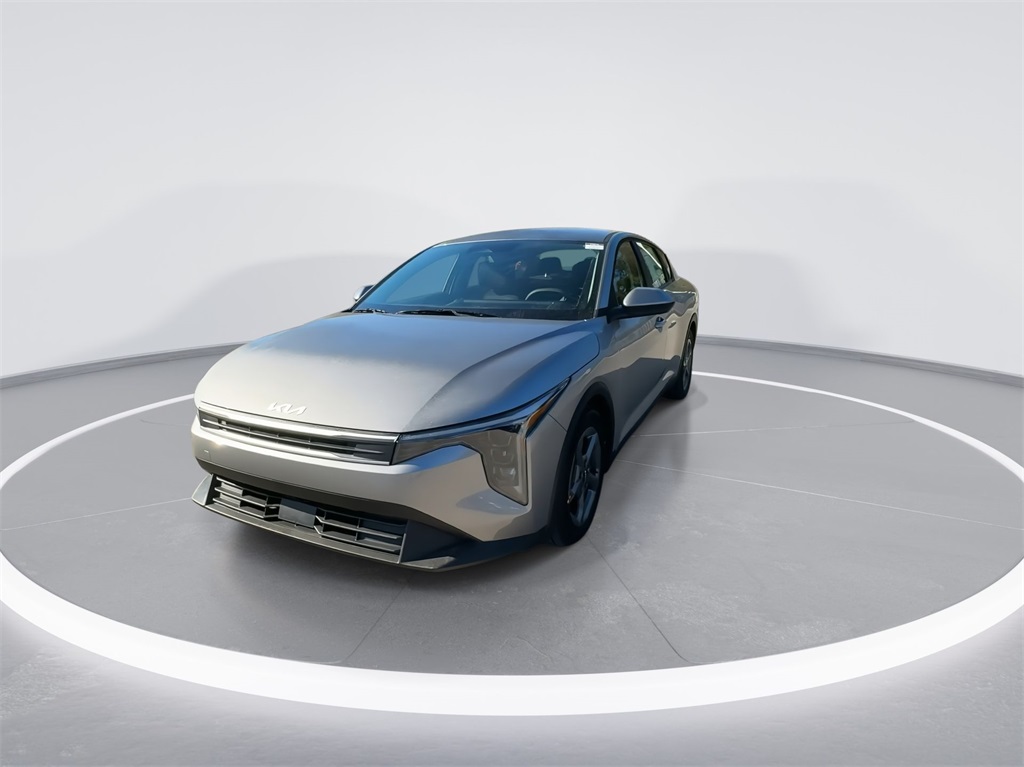 2025 Kia K4 LXS 5