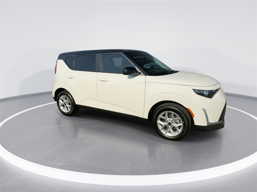 2025 Kia Soul S 13