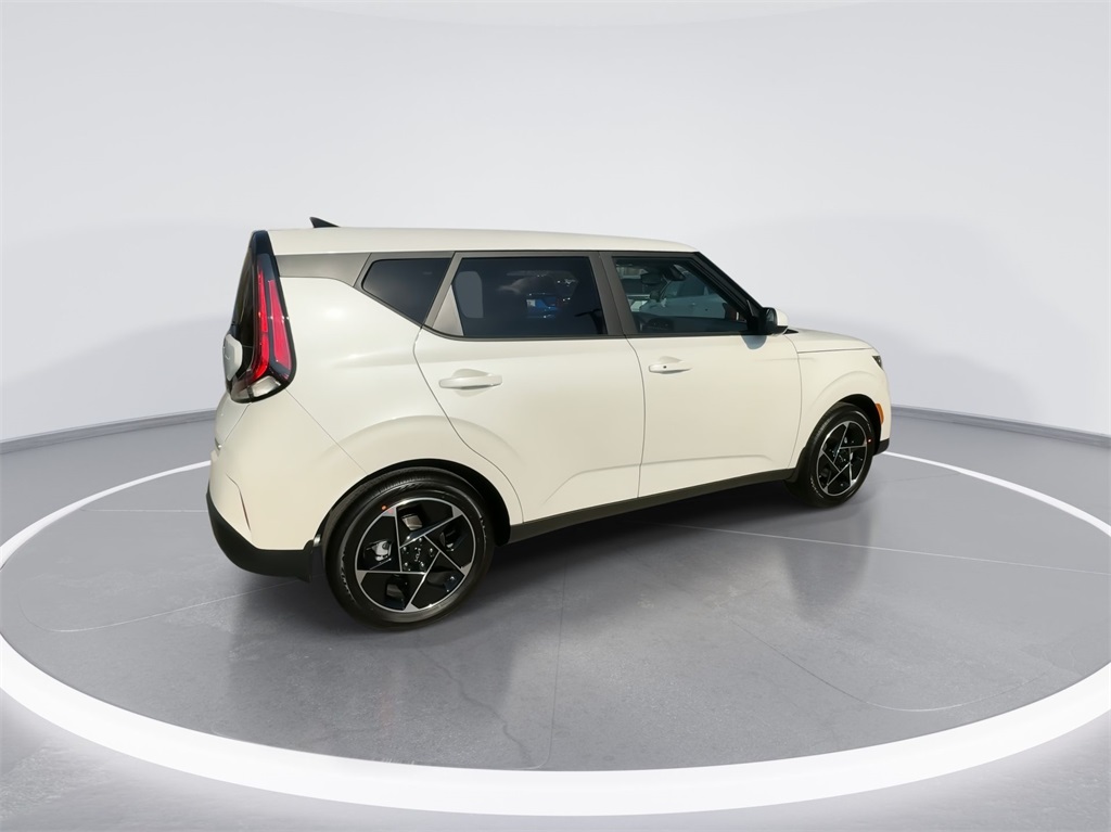 2025 Kia Soul EX 11