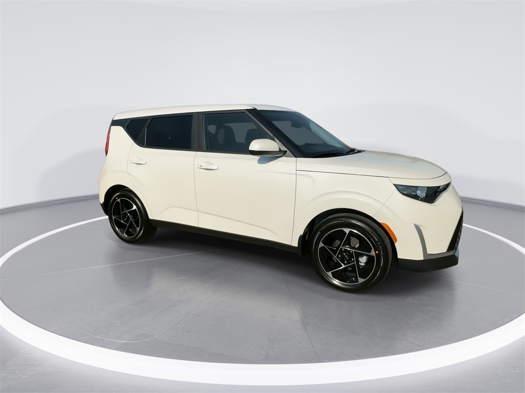 2025 Kia Soul EX 13