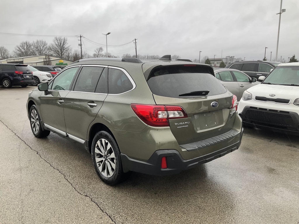 2018 Subaru Outback 2.5i 5