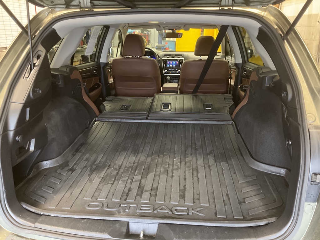 2018 Subaru Outback 2.5i 25