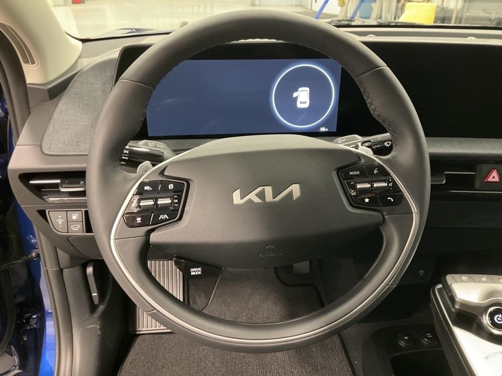 2024 Kia EV6 Wind 13