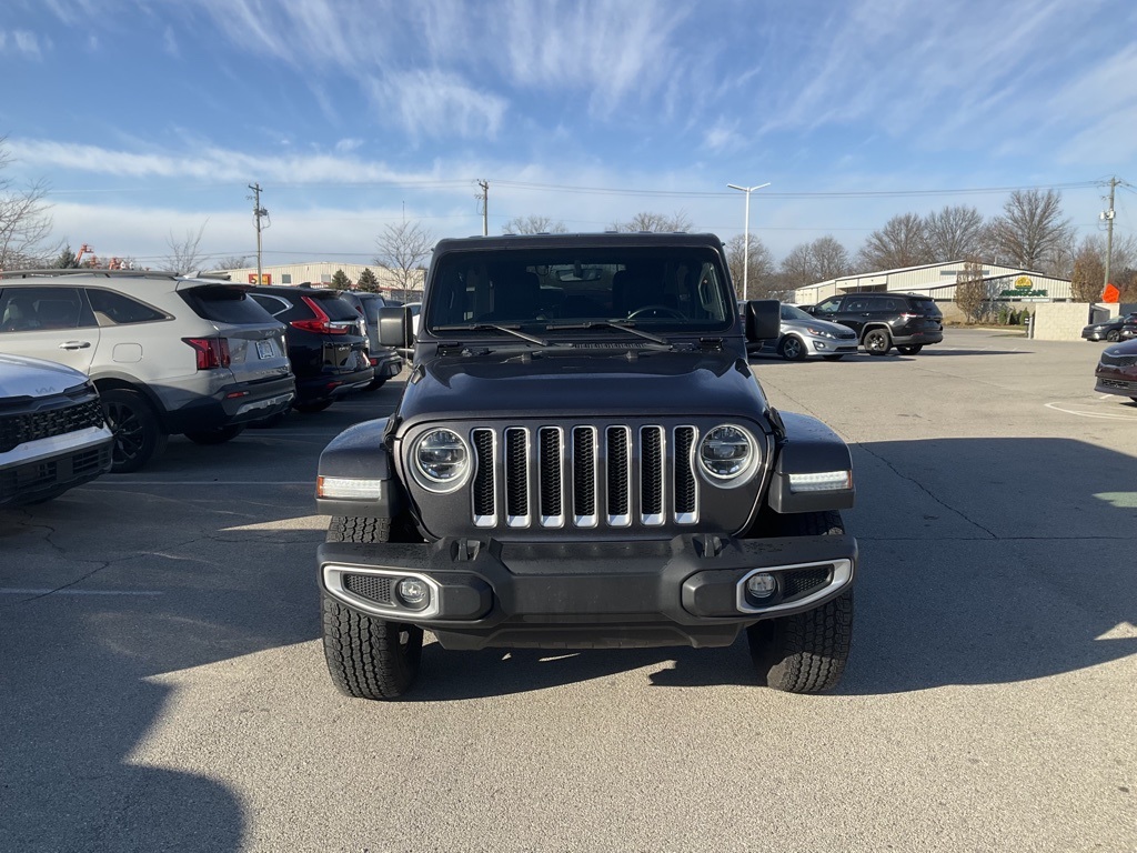 2022 Jeep Wrangler Unlimited Sahara 2