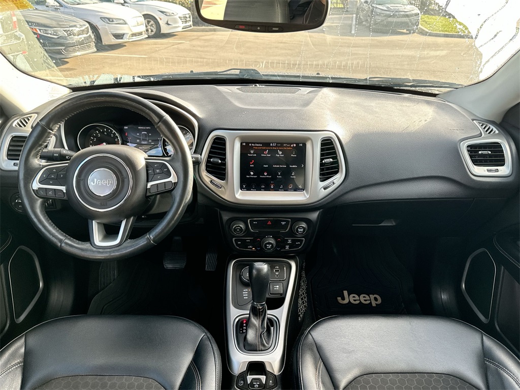 2018 Jeep Compass Latitude 17