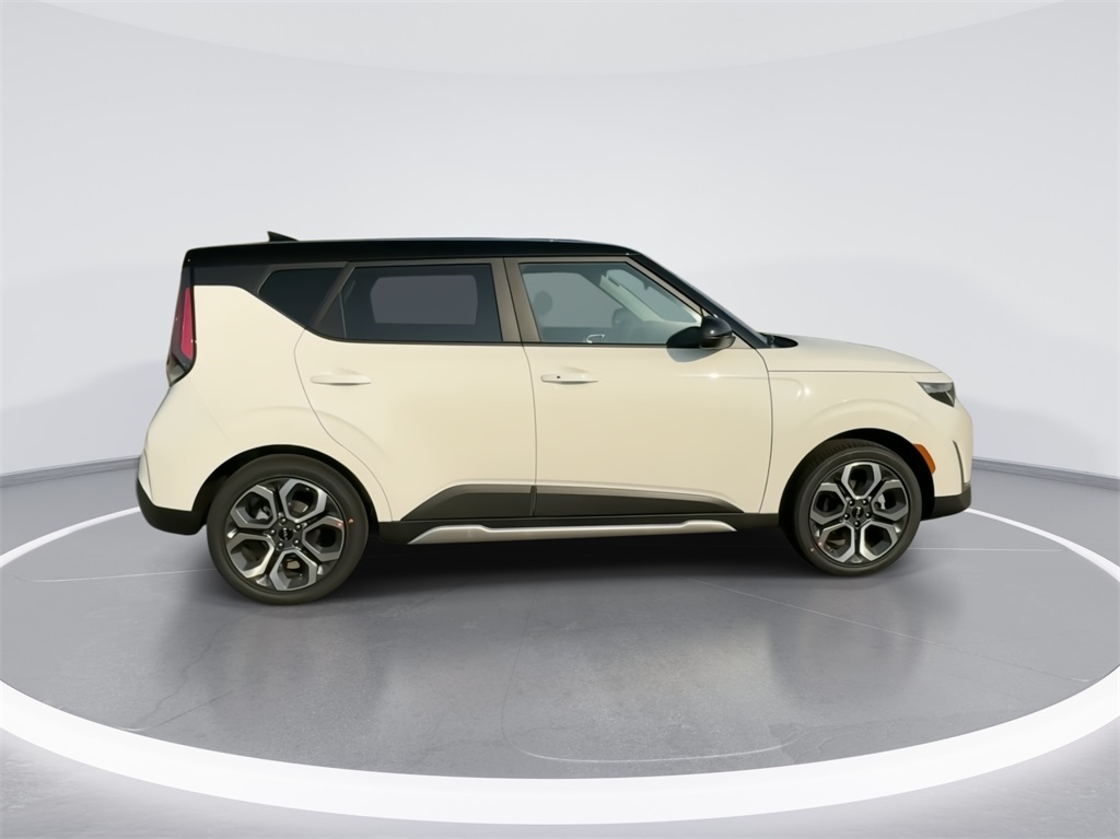 2025 Kia Soul EX 12