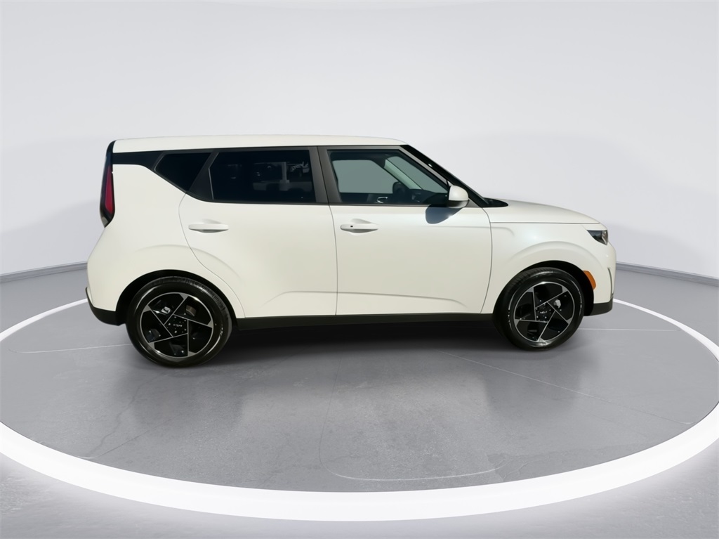 2025 Kia Soul EX 12