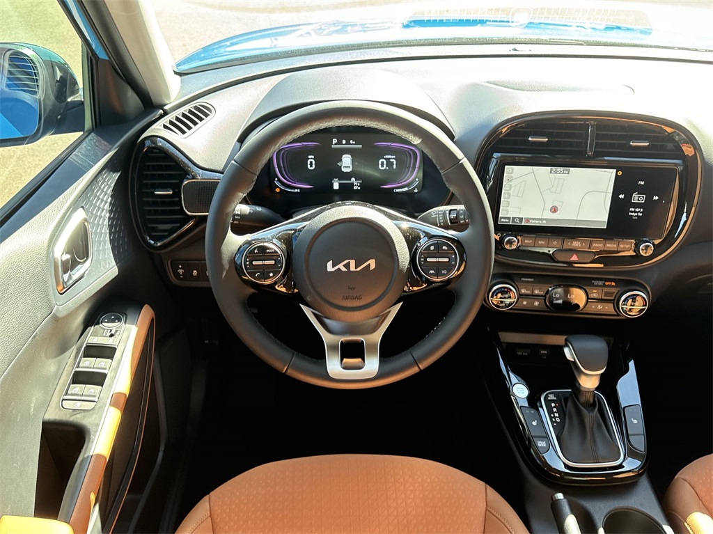 2025 Kia Soul EX 17