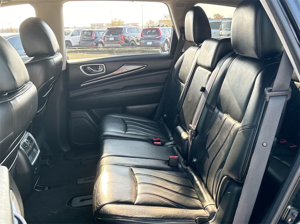 2014 INFINITI QX60 Base 30