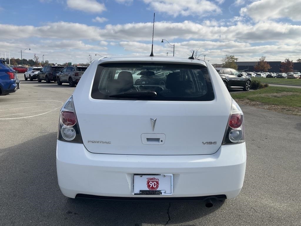 2009 Pontiac Vibe Base 8