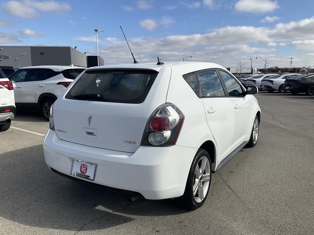 2009 Pontiac Vibe Base 9