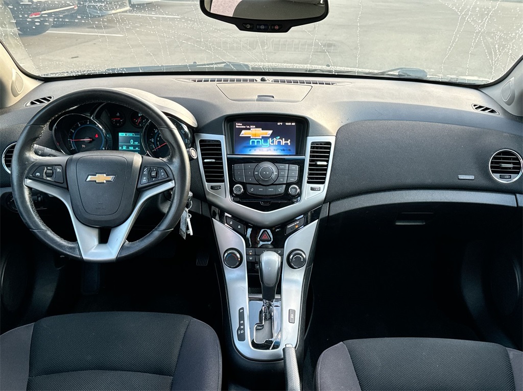 2014 Chevrolet Cruze 1LT 17