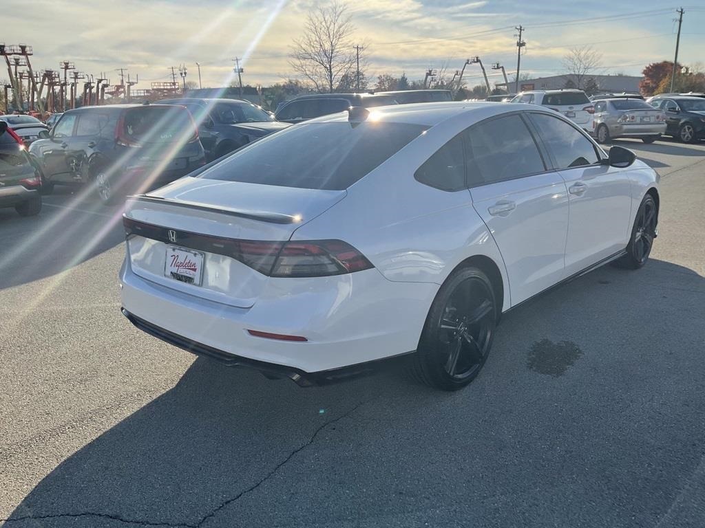 2024 Honda Accord Hybrid Sport-L 10