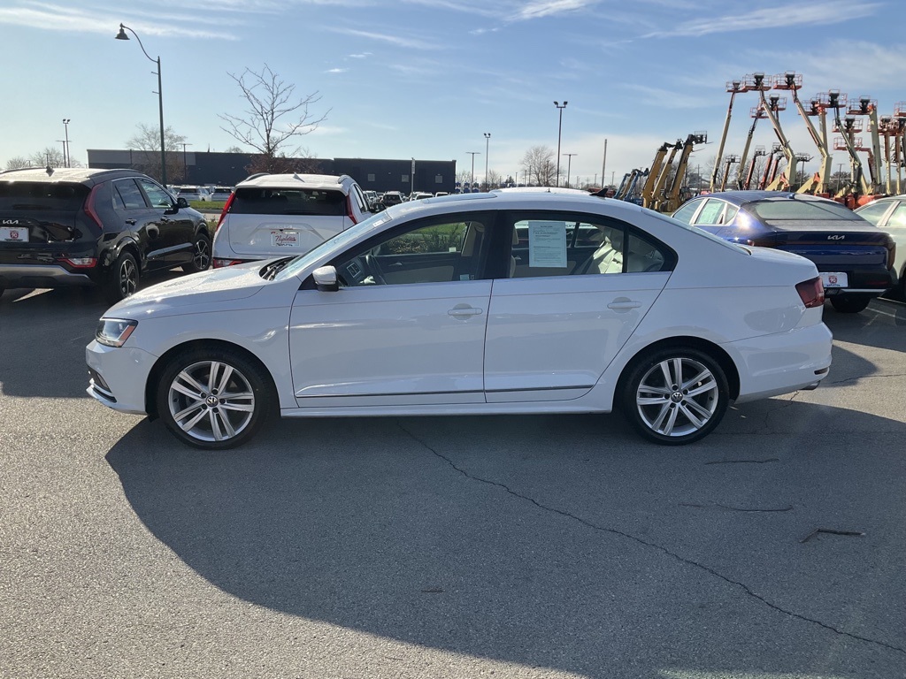 2017 Volkswagen Jetta 1.8T SEL 4