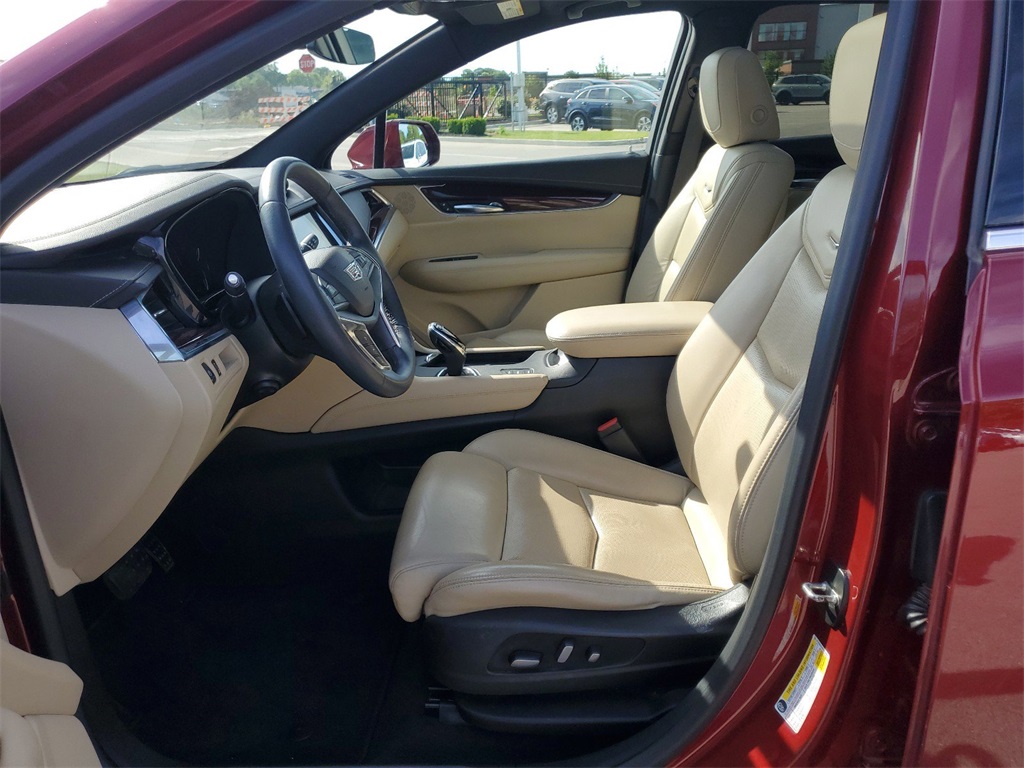 2017 Cadillac XT5 Luxury 17