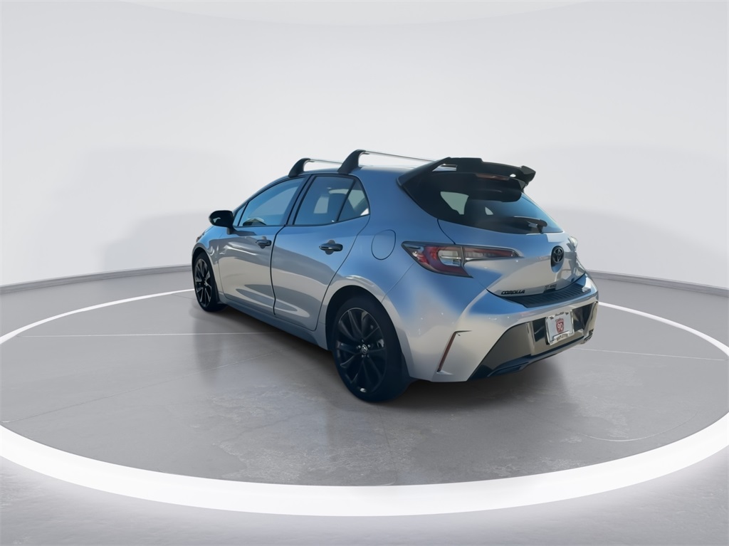 2022 Toyota Corolla Hatchback SE Nightshade Edition 8