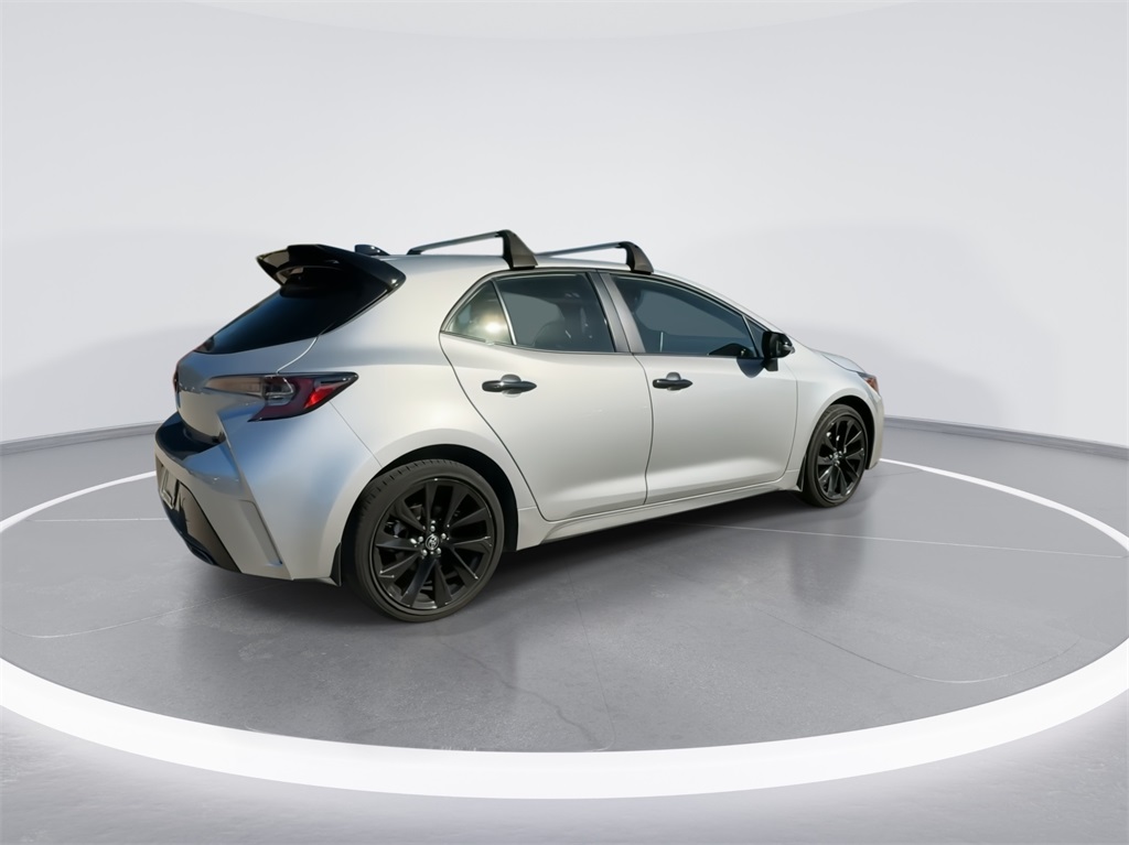 2022 Toyota Corolla Hatchback SE Nightshade Edition 11