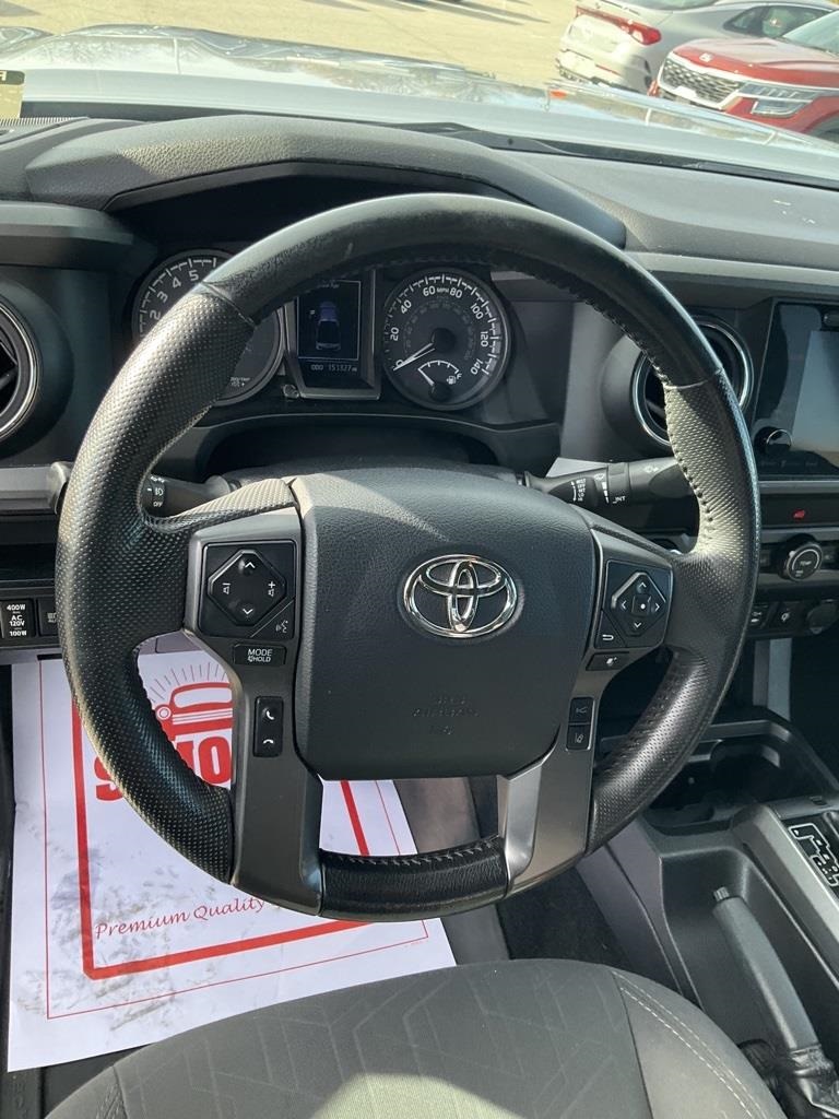 2019 Toyota Tacoma TRD Off-Road 17