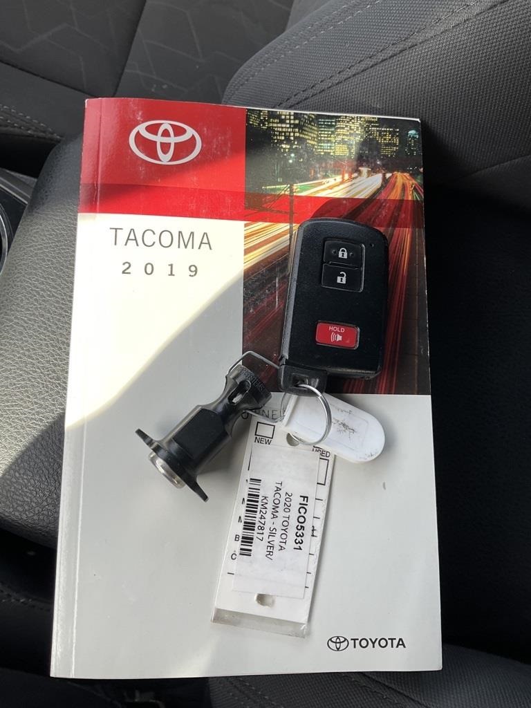 2019 Toyota Tacoma TRD Off-Road 32