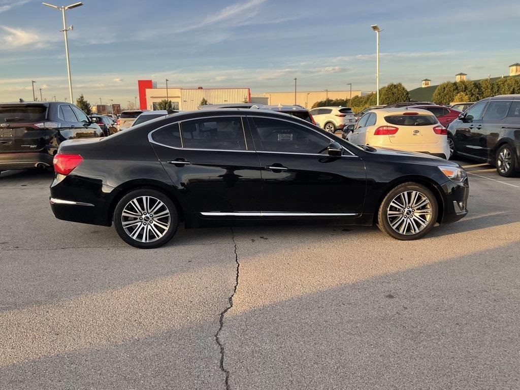 2014 Kia Cadenza Premium 11