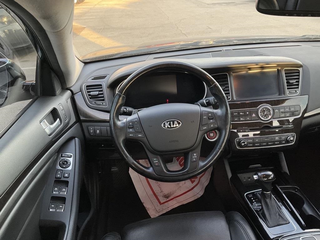 2014 Kia Cadenza Premium 15