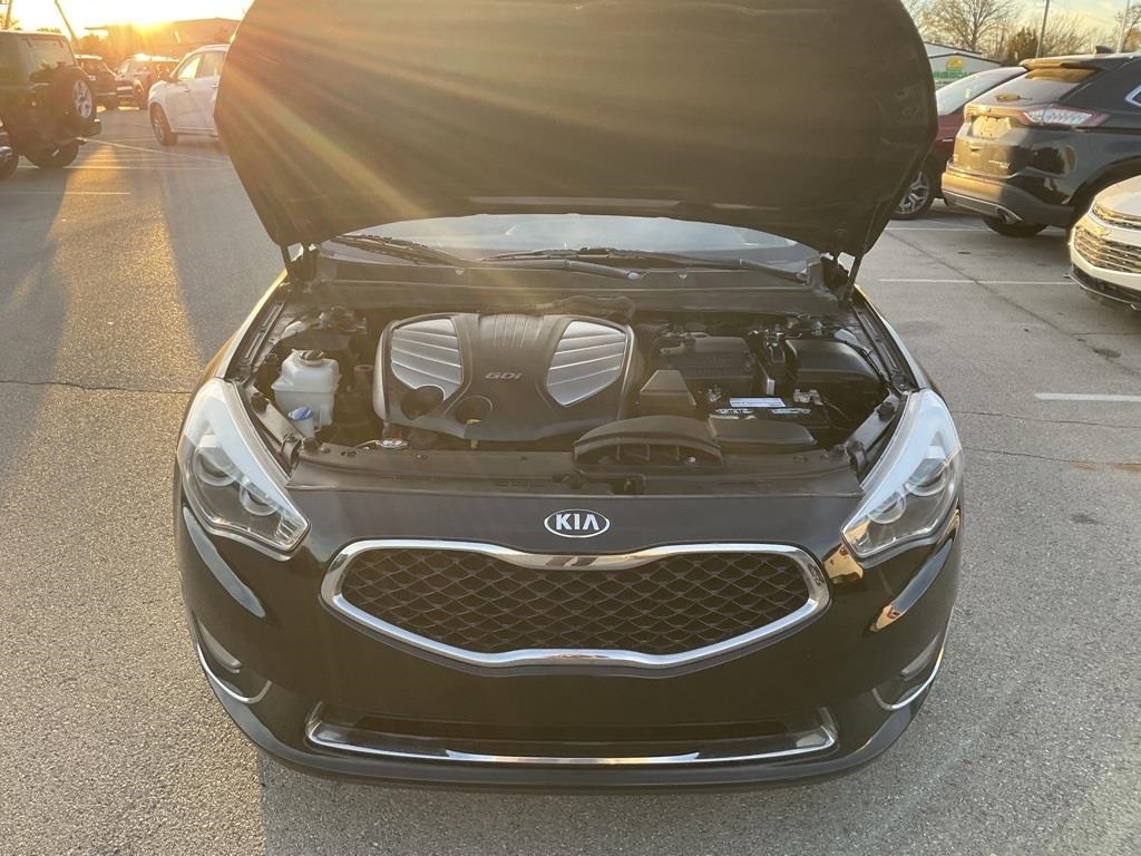 2014 Kia Cadenza Premium 31