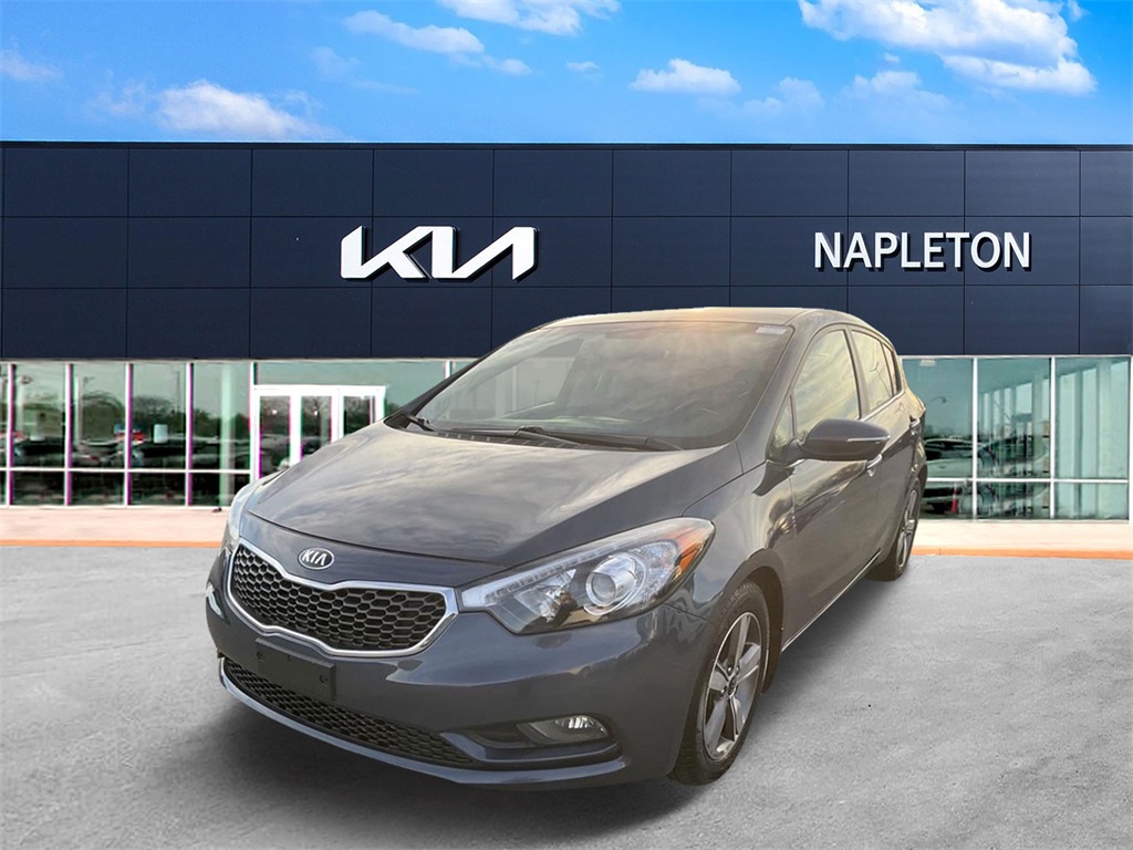 2016 Kia Forte5 EX 4