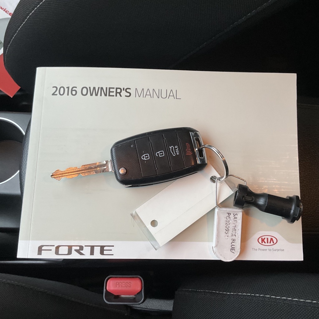 2016 Kia Forte EX 21