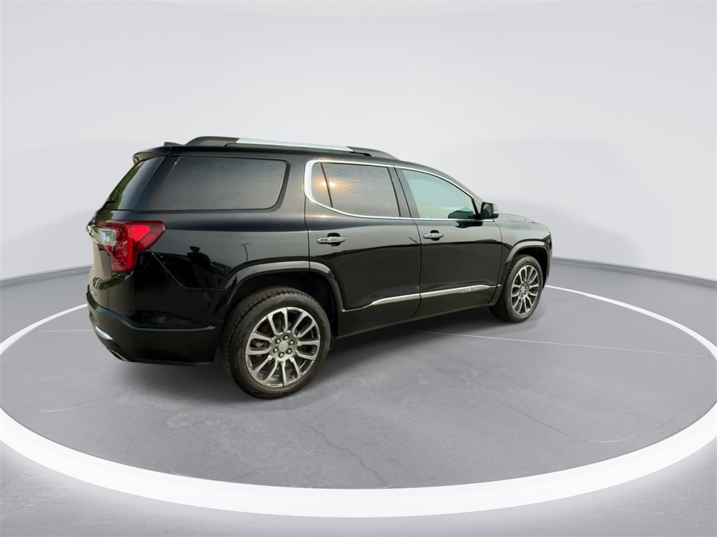 2021 GMC Acadia Denali 11