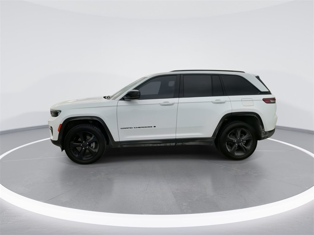 2023 Jeep Grand Cherokee Laredo 6