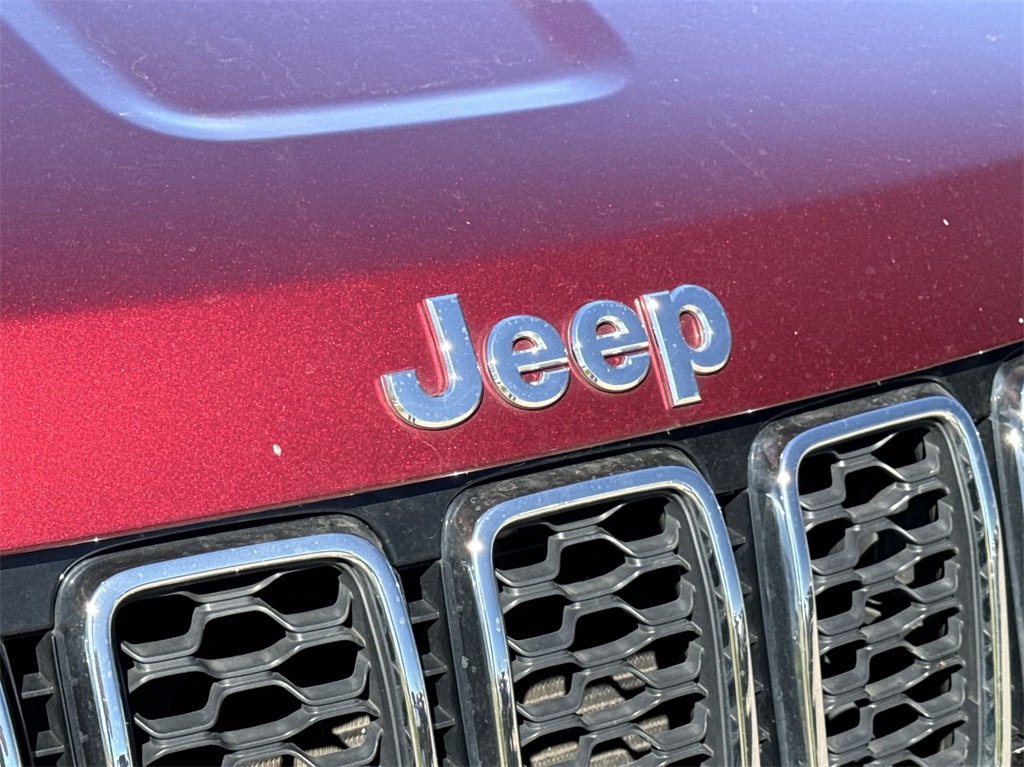 2020 Jeep Grand Cherokee Limited 14