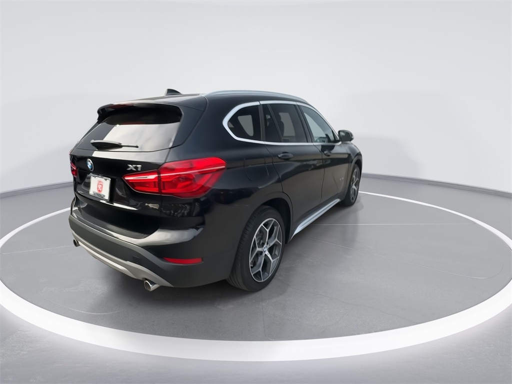 2018 BMW X1 xDrive28i 10