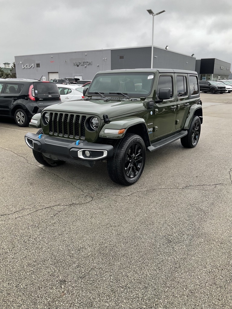 2022 Jeep Wrangler Unlimited Sahara 4xe 3