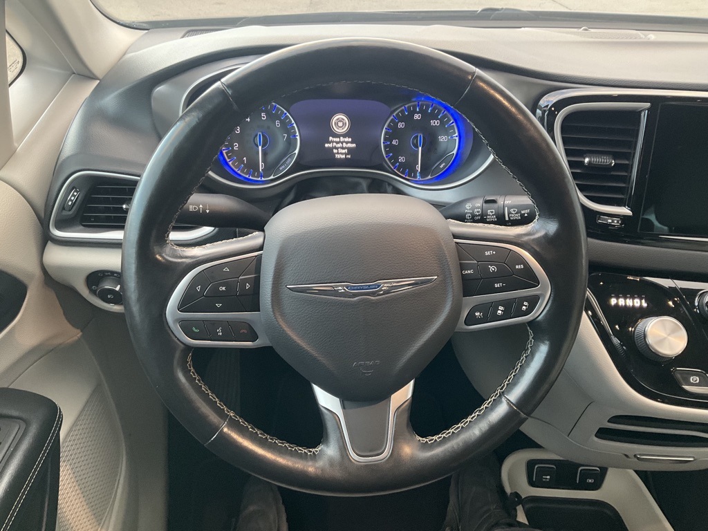 2021 Chrysler Pacifica Touring L 13